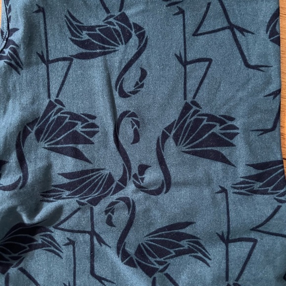 LuLaRoe Flamingo one size leggings - Picture 2 of 3